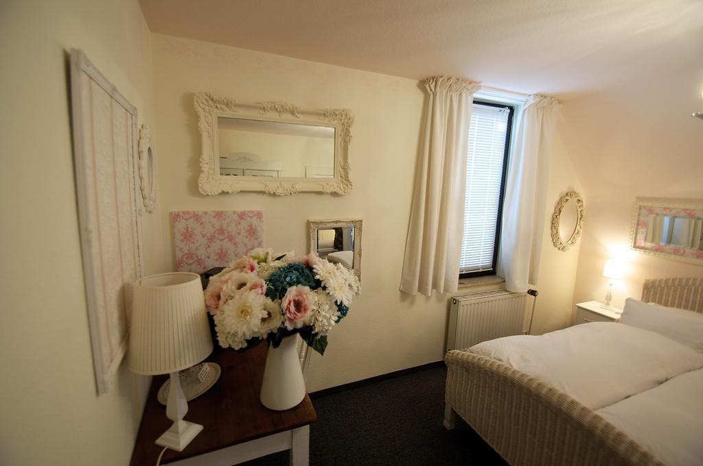 Landhaus Hamm The Unique Boutique Hotel Ντίσελντορφ Δωμάτιο φωτογραφία